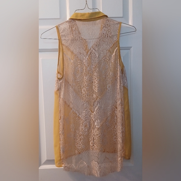 Jealous Tomato S Yellow Cream Lace Panels Hi-lo Button Slvls Collar Sheer Blouse - Picture 2 of 16